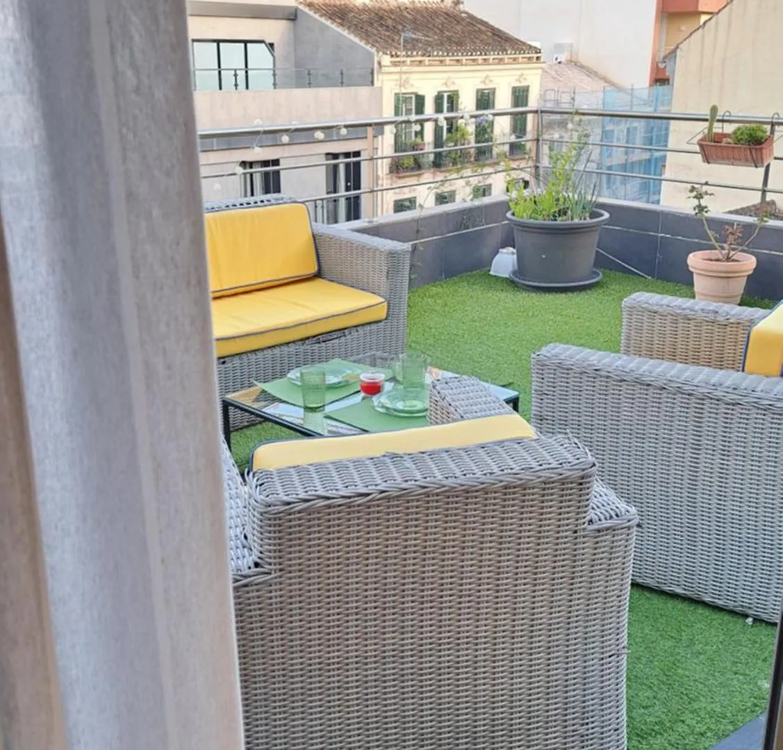 Atico De La Victoria Apartment Malaga